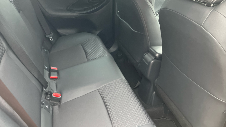 Toyota Yaris 1.5 Hybrid Dynamic 5dr CVT Hybrid Hatchback